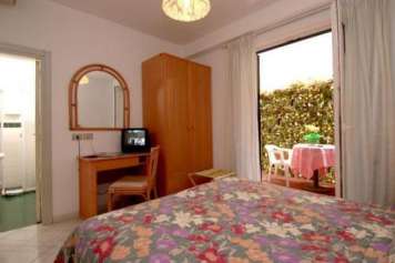 Hotel Rosetta - mese di Aprile - camera con terrazzo
